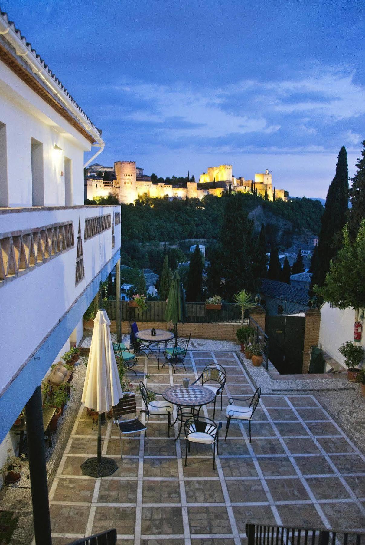 Apartamentos Montesclaros Granada Eksteriør bilde